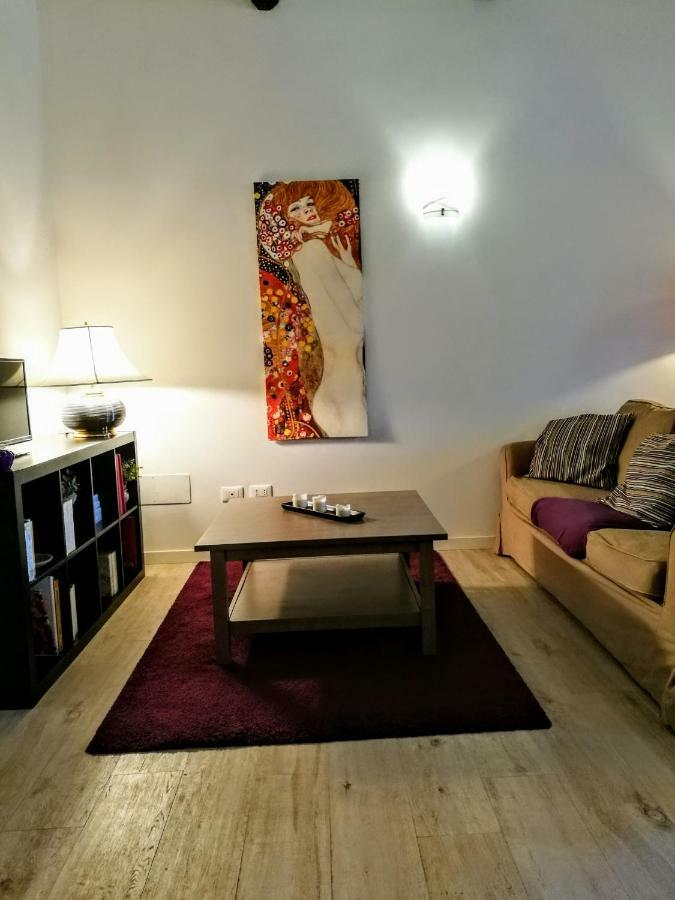 Lo Chalet Di Trastevere ローマ エクステリア 写真