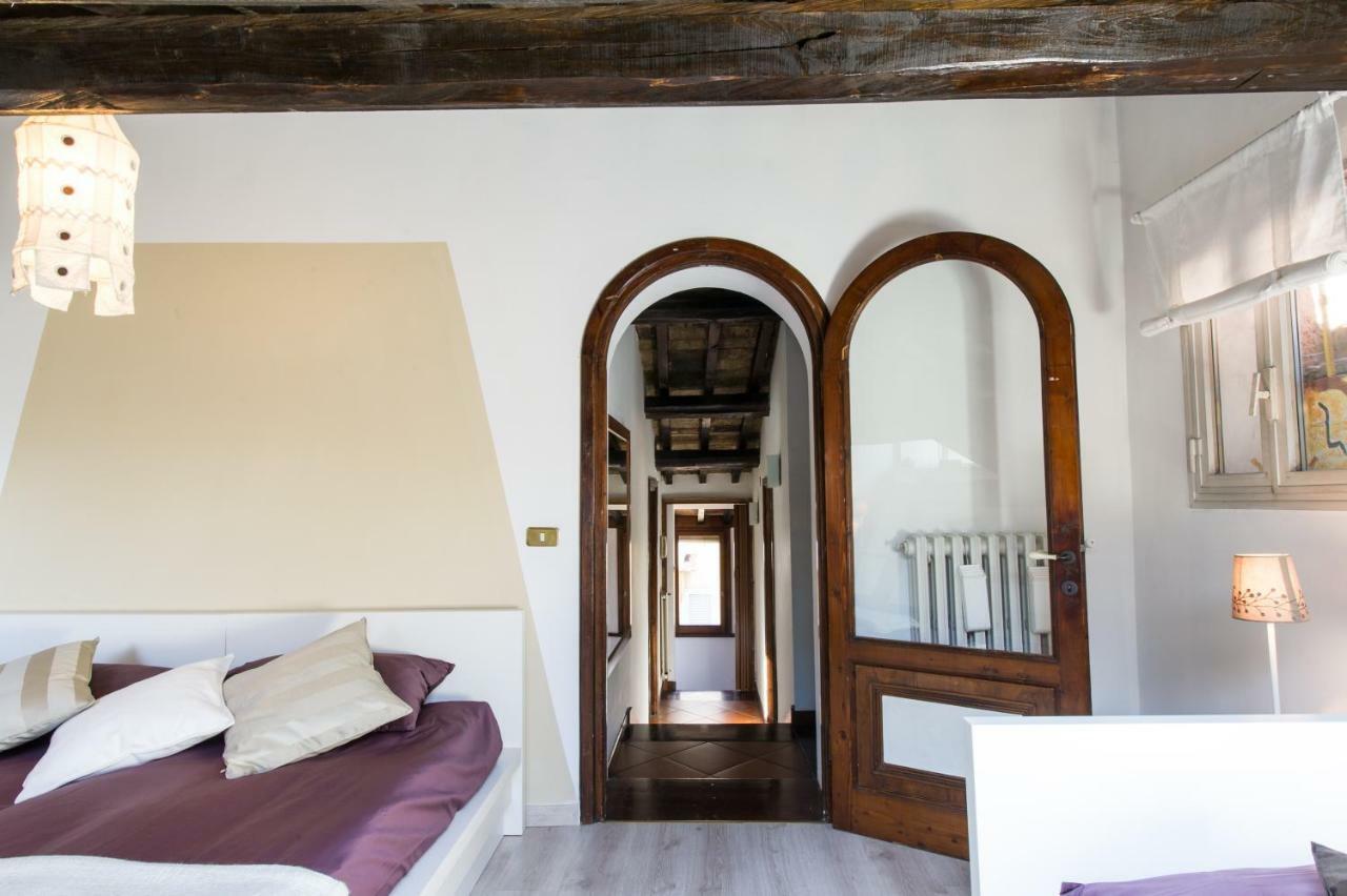 Lo Chalet Di Trastevere ローマ エクステリア 写真